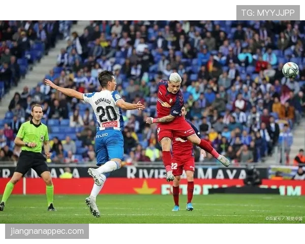 塞维利亚传统强队地位动摇，本赛季欧战与联赛表现均面临挑战